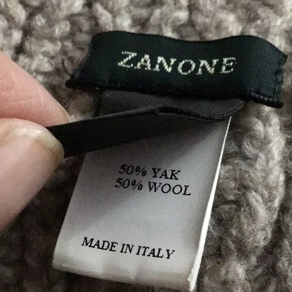 NWOT Zanone Yak and Wool Scarf Oatmeal Beige